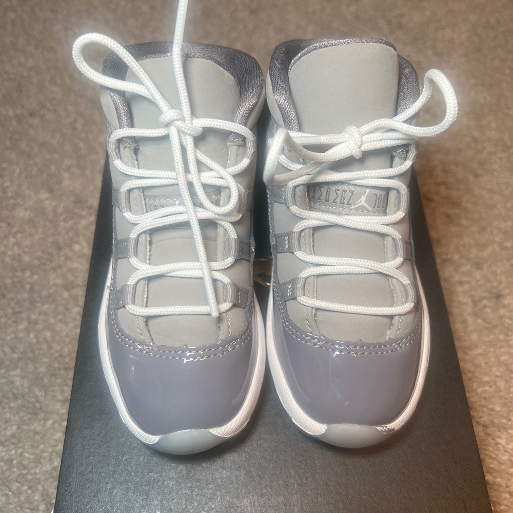 Air Jordan 11 Retro GS Cool Grey